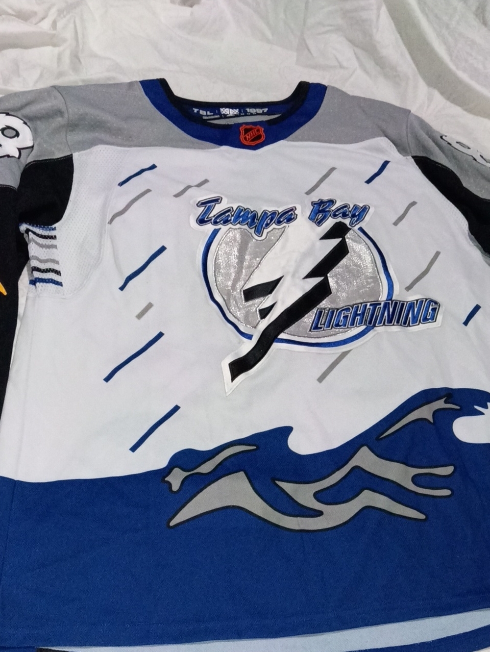 adidas Tampa Bay Lightning Primegreen Adizero Reverse Retro 2.0 Authentic Jersey